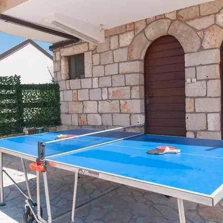 Holiday Mateovi Dvori Slivno (Split-Dalmatia)