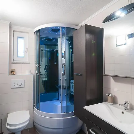Holiday Mateovi Dvori Slivno (Split-Dalmatia)