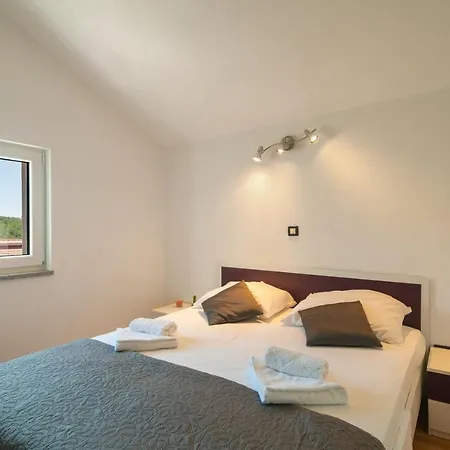 Holiday home Holiday Mateovi Dvori *