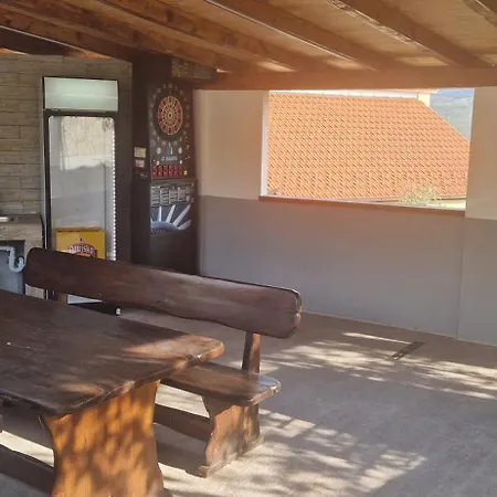 Holiday home Holiday Mateovi Dvori *